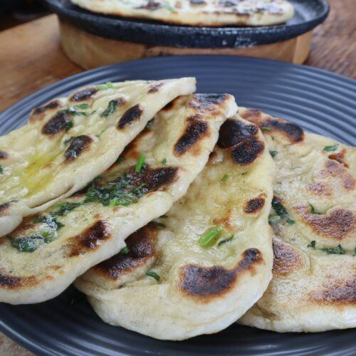 homemade soft garlic naan bread recipe