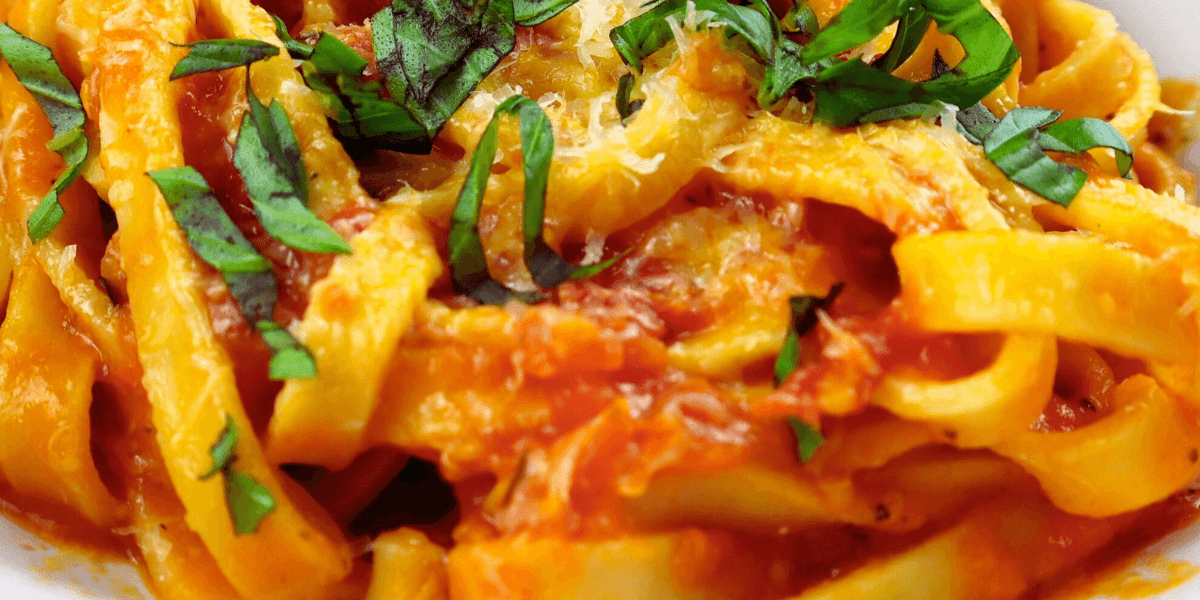 pasta sauce recipe with fresh tomatoes