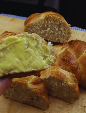 bread with lemonade