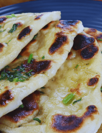 homemade soft garlic naan bread recipe