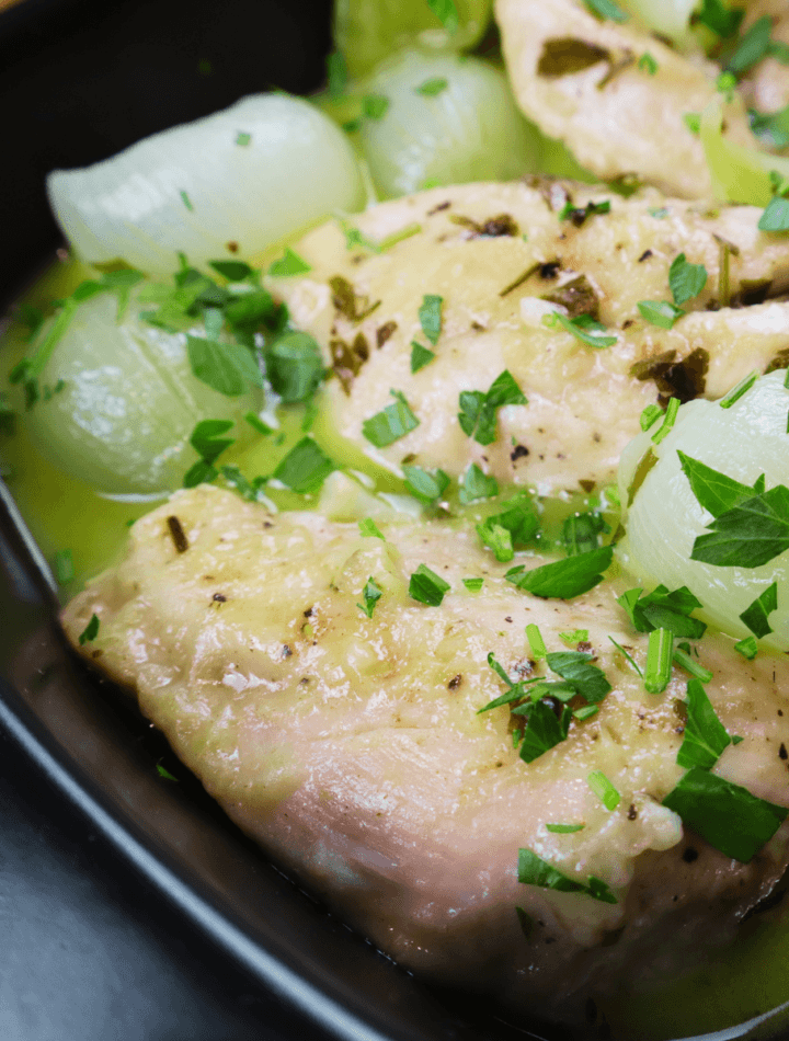 chicken breasts in white wine sauce