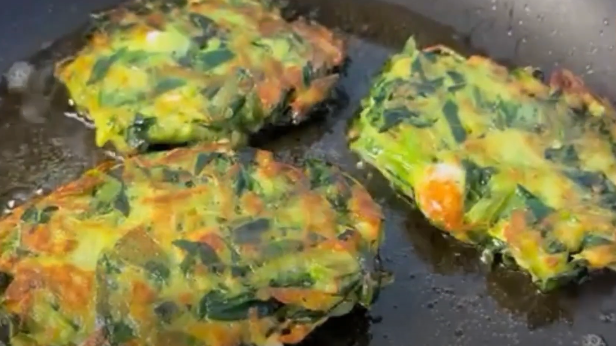 cooked zucchini fritters