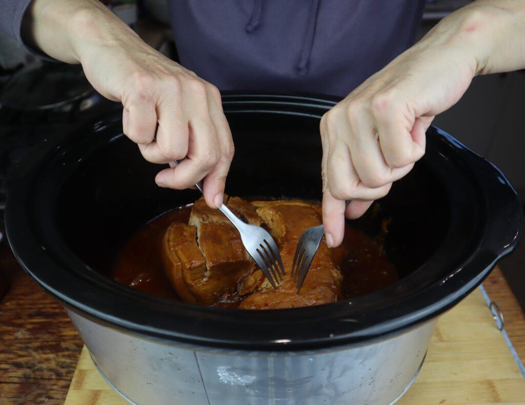 pull the pork apart