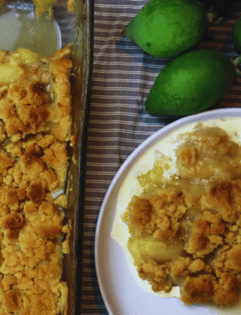 feijoa crumble