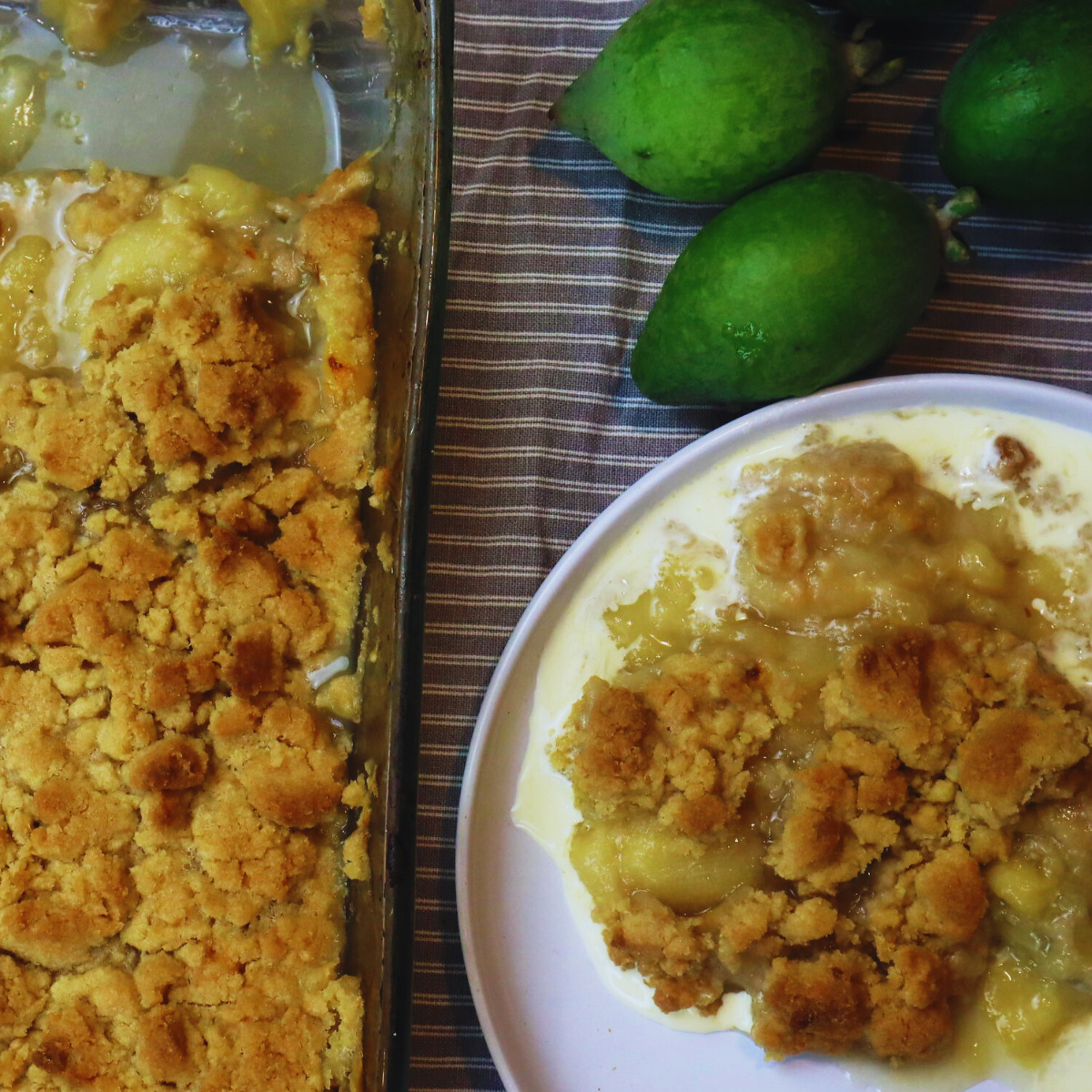 feijoa crumble