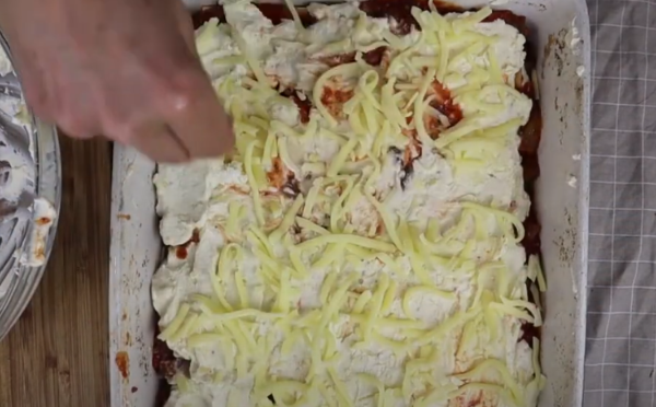 Ricotta cheese topping