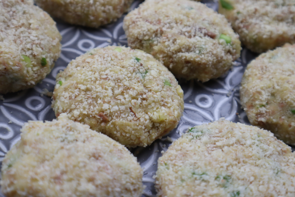 crumbed fish cakes