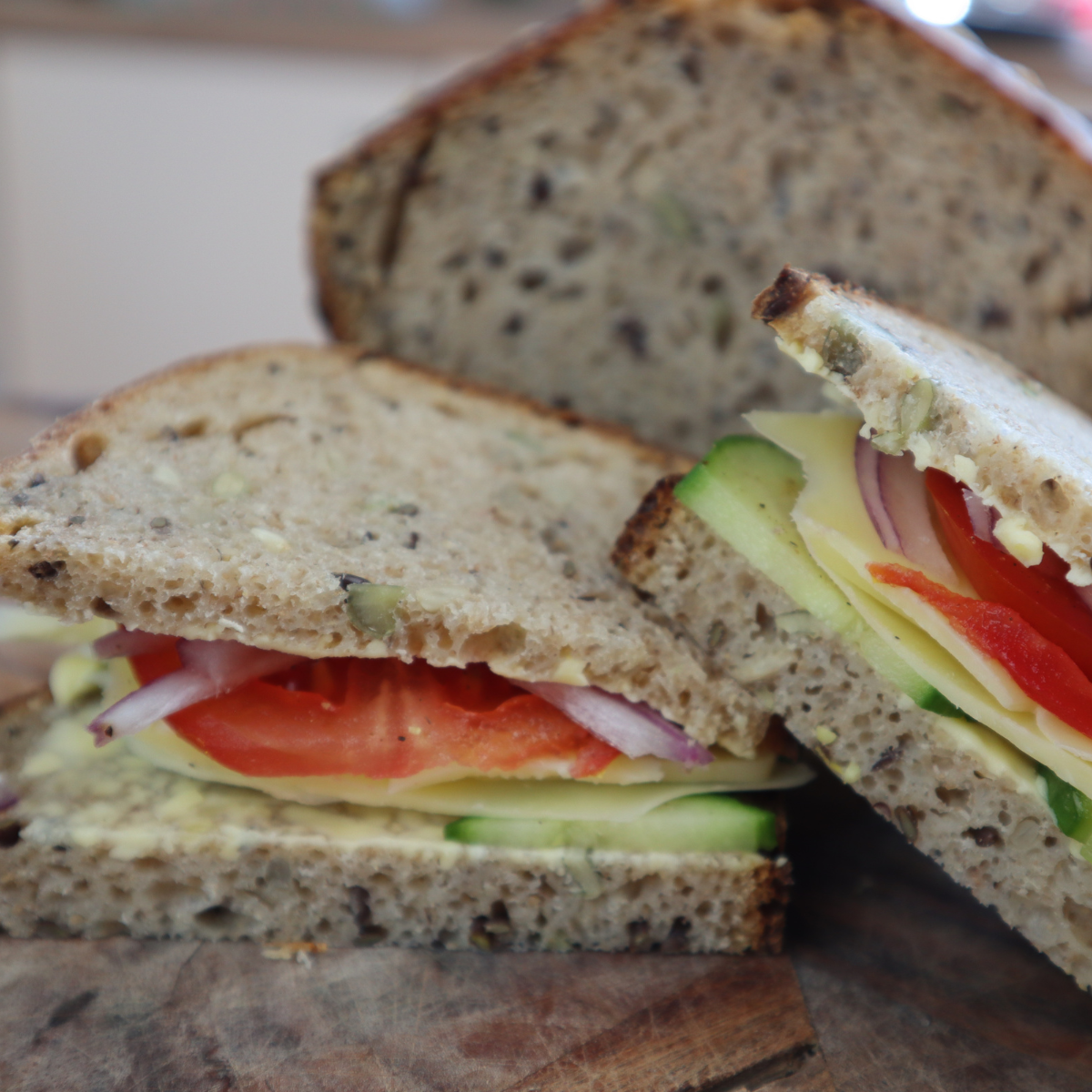 how to make a seeded sourdough sandwich loaf